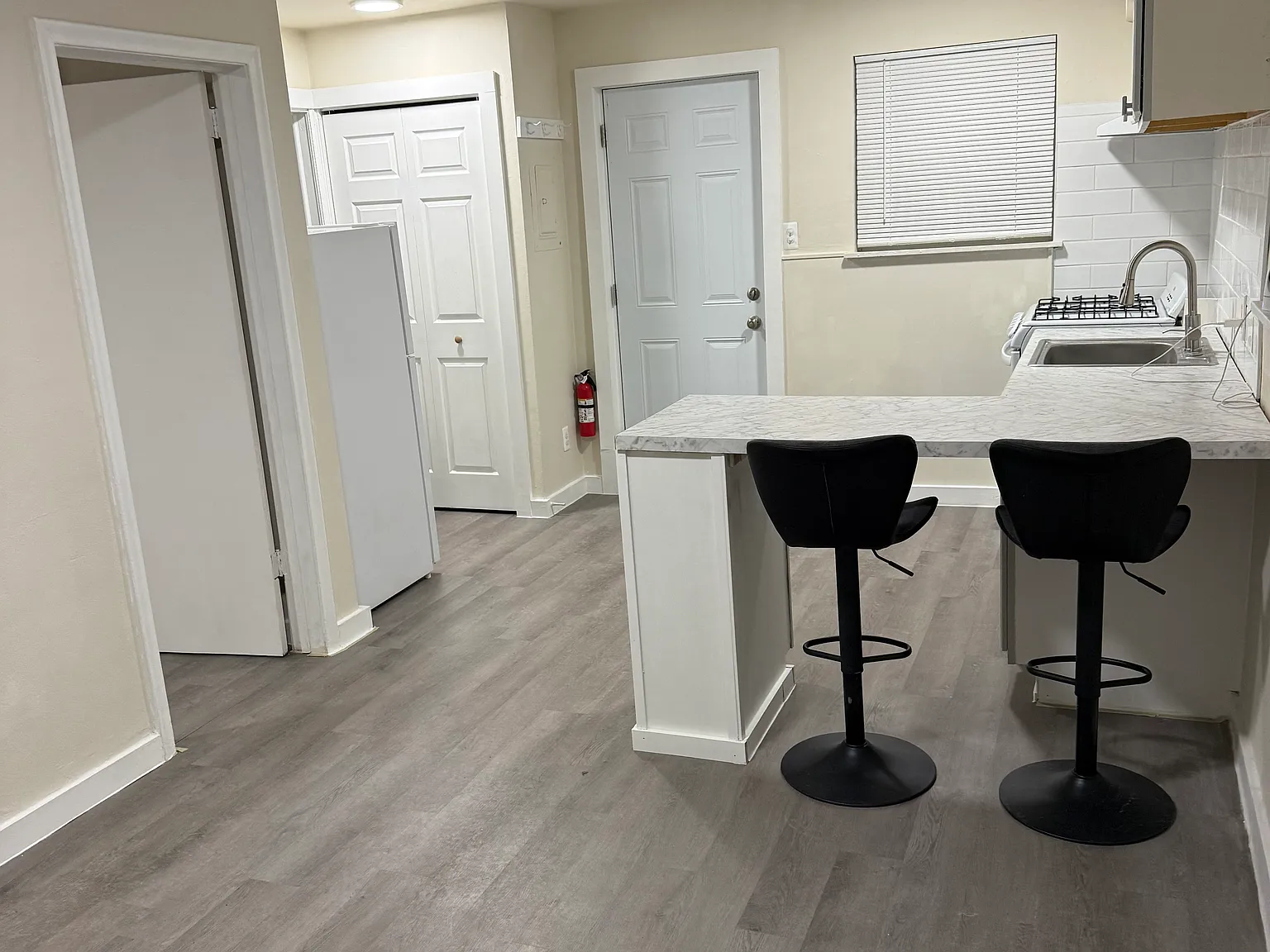 1 bed, 500 sqft, $849 — Photo 4
