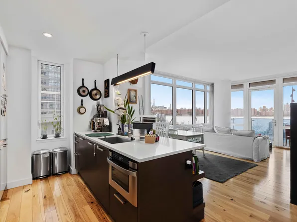 22 North 6th Street image 1 of 15