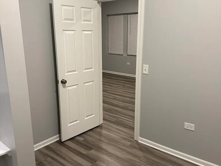 9357 S Vernon Ave #2 — Photo 6