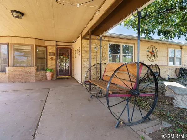 349 W 34th St, San Angelo, TX 76903