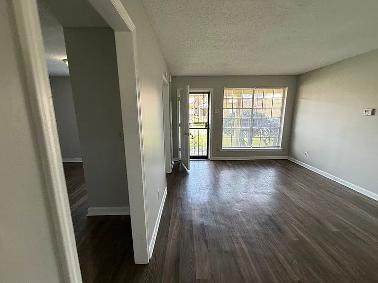 3677 Hillbrook Rd — Photo 4
