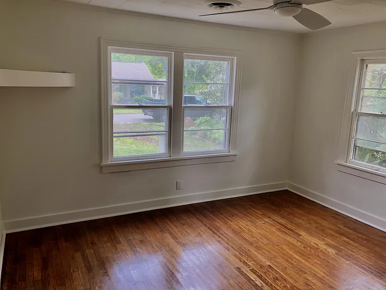 235 Oliver St — Photo 9