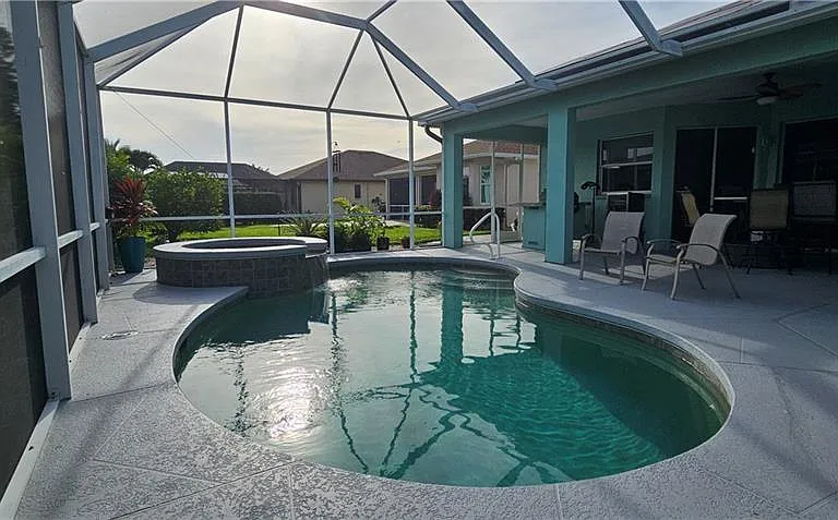 520 Crossfield Cir — Photo 29