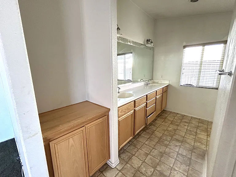 13150 Dos Palmas Rd — Photo 3