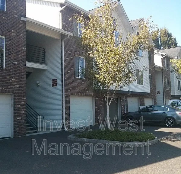 1718 SE 11th Ave #302 — Photo 11
