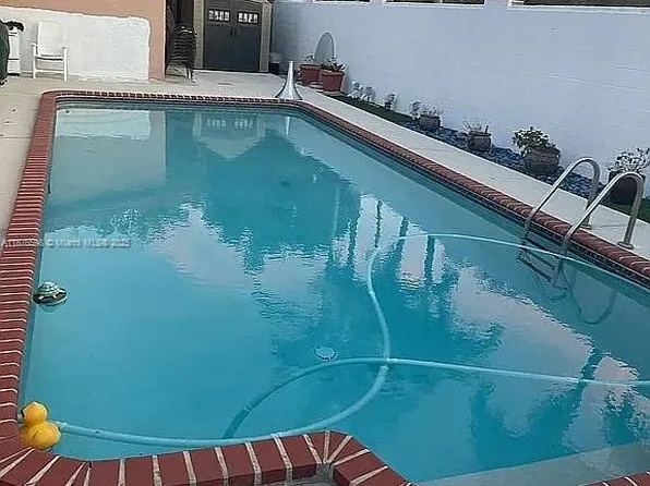 10610 SW 146th Ave, Miami, FL 33186