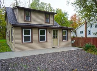 1447 Edgewood Dr, Derby, NY 14047