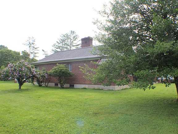 2nd image of 801 9th St