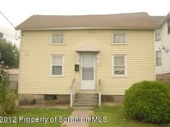 1047 W Market St, Scranton, PA 18508