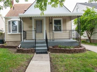 1531 Mill St, Lincoln Park, MI 48146
