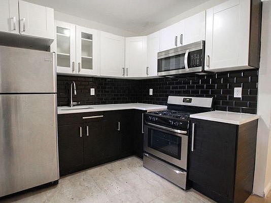 3rd image of 1137 Flatbush Ave APT 2R