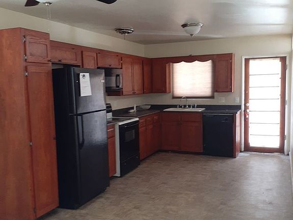 2nd image of 6095 Avenorra Dr