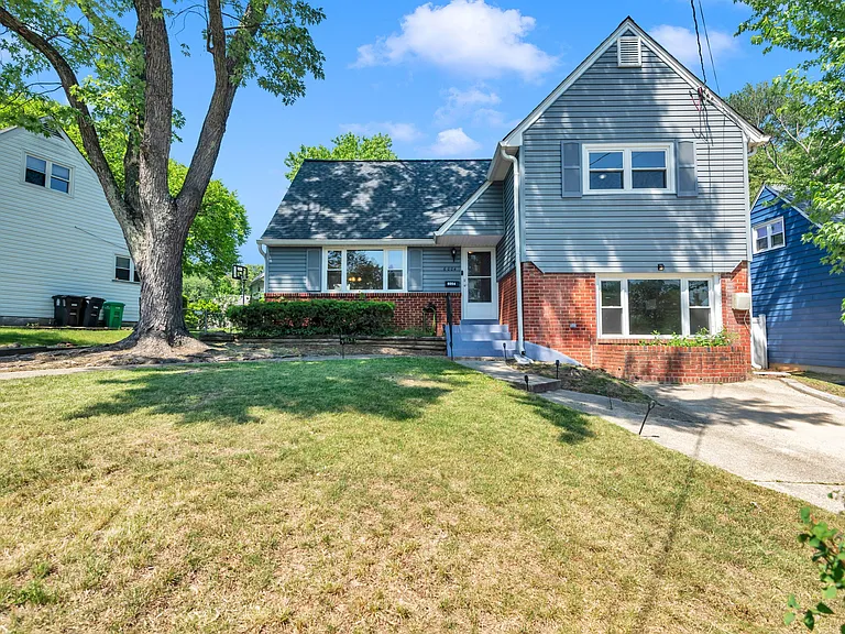 6004 Mustang Pl — Photo 1