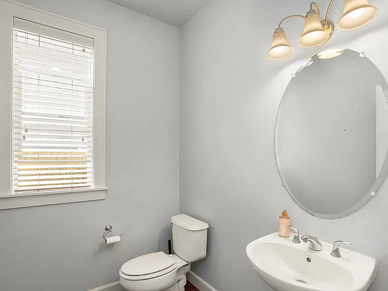 3426 Doubletree St — Photo 17