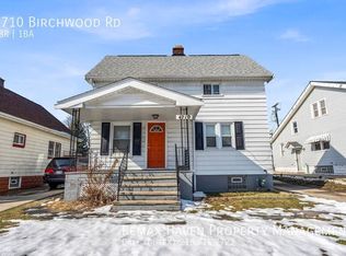4710 Birchwood Rd, Garfield Heights, OH 44125