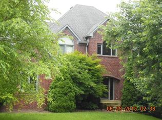 4349 Country Ln, Greenwood, IN