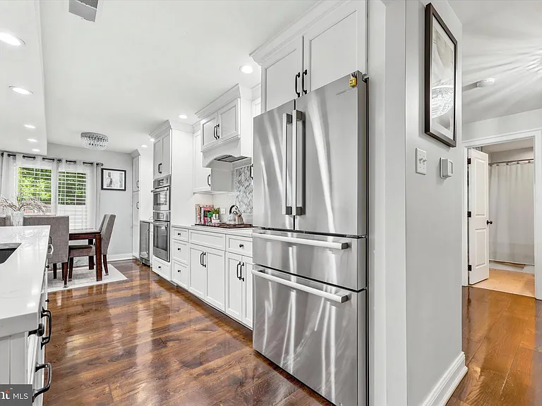 1750 Oakwood Ter #17A — Photo 10