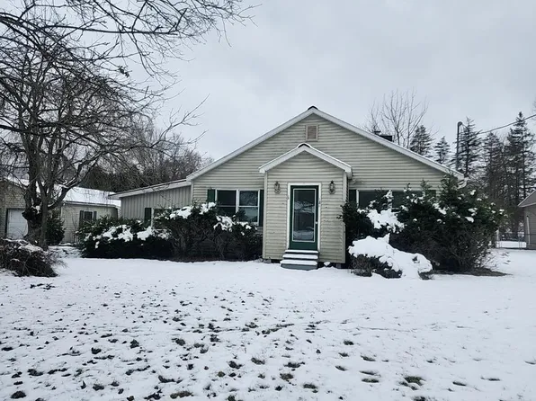 121 Weller Pl, Painted Post, NY 14870