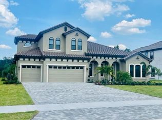 10567 Meadowrun Dr, Lithia, FL 33547