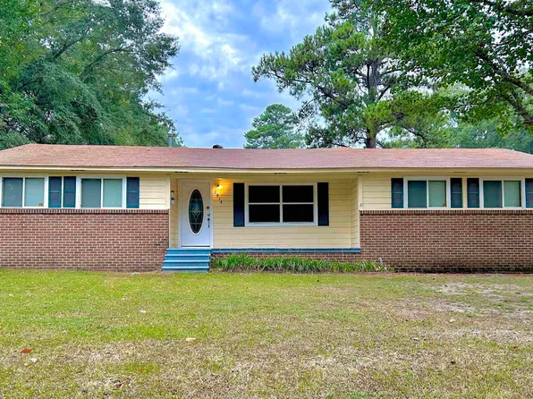 2814 Flower Acres Rd, Texarkana, TX 75501