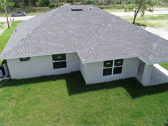 4th image of 3106 Chiquita Blvd N