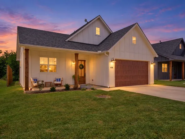 408 Demoye Ln, Aubrey, TX 76227