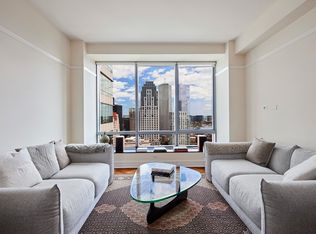 2 Avery St APT 27A, Boston, MA 02111