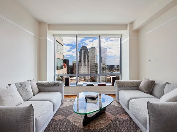 2 Avery St APT 27A, Boston, MA 02111