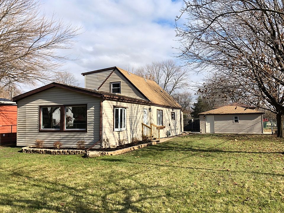 1st image of 9953 Melvina Ave