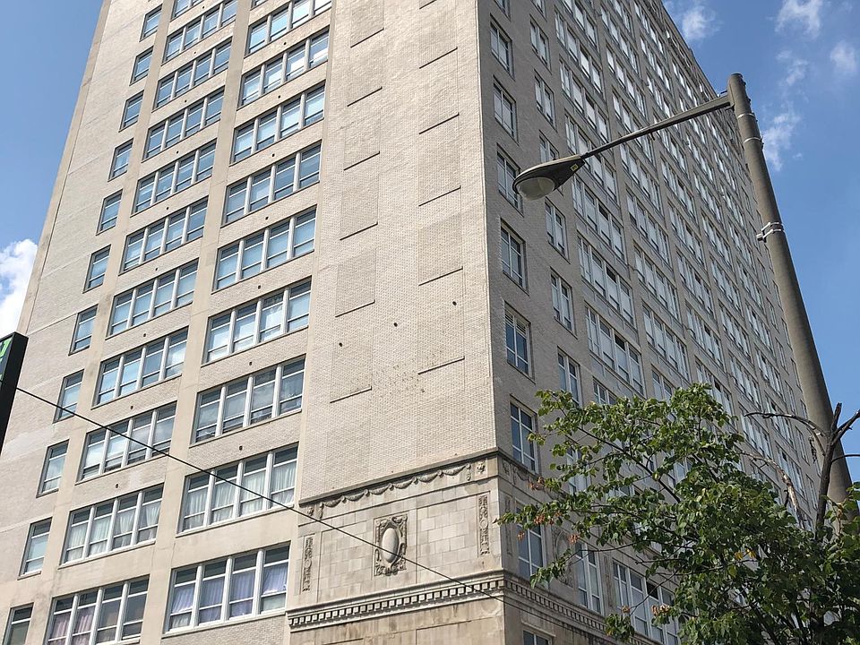 1st image of 1100 Vine St #1500