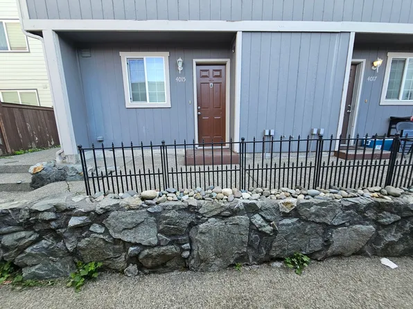 Puget sound 4 plex, 4015 S Puget Sound Ave #B, Tacoma, WA 98409