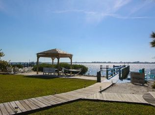 470 S McCall Rd #2, Englewood, FL 34223