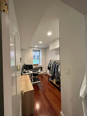 Rented by CNYC Apartments | media 26