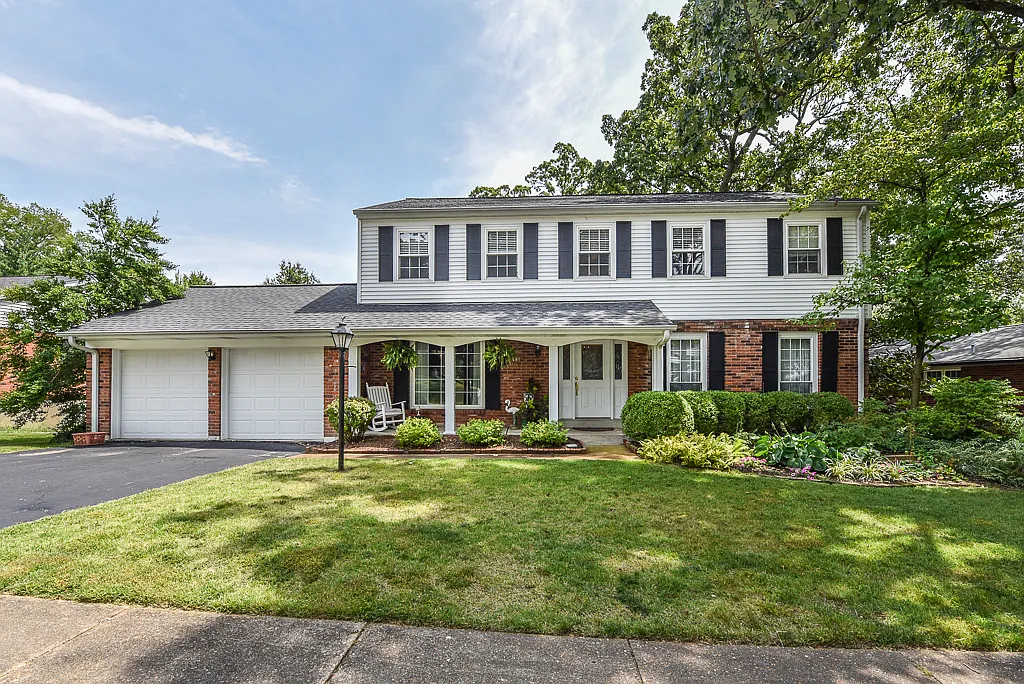 8860 Burntoak Dr photo 1