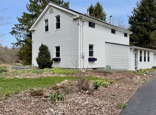 784 Tollgate Hill Rd, Locke, NY 13092