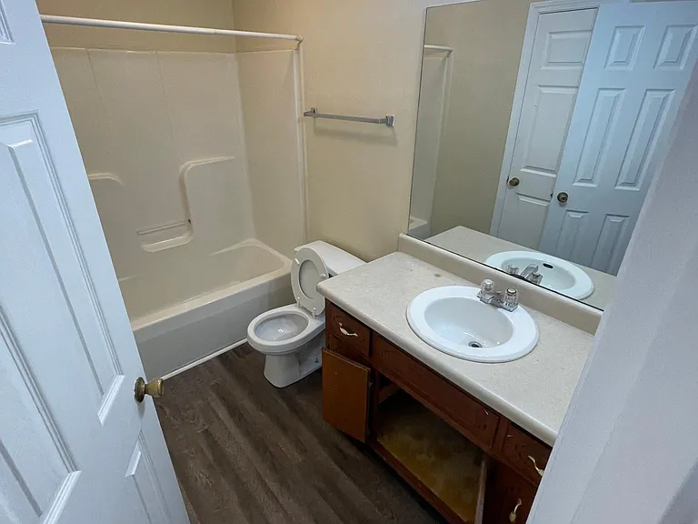 3235 S Senseney Cir — Photo 13