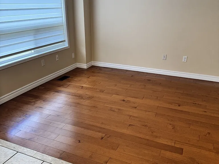 474 Denyes Way #UPPER — Photo 20