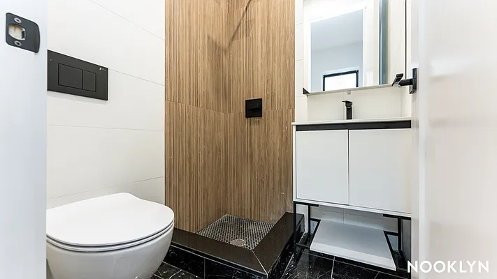 Rented by Nooklyn NYC LLC | media 29