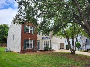 11819 Fox Glen Rd, Charlotte, NC 28269