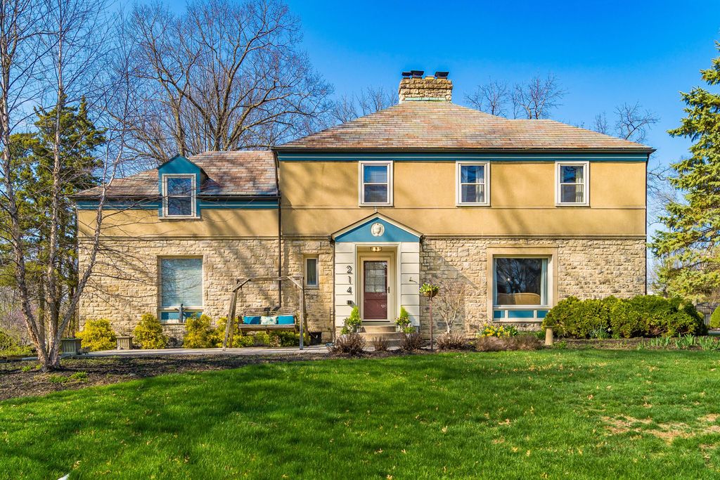 Real estate listing image