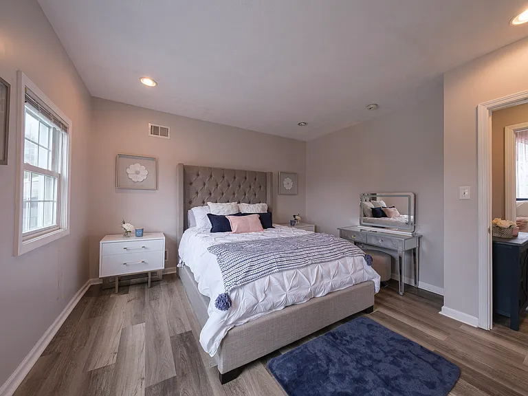82 Dilworth St — Photo 18