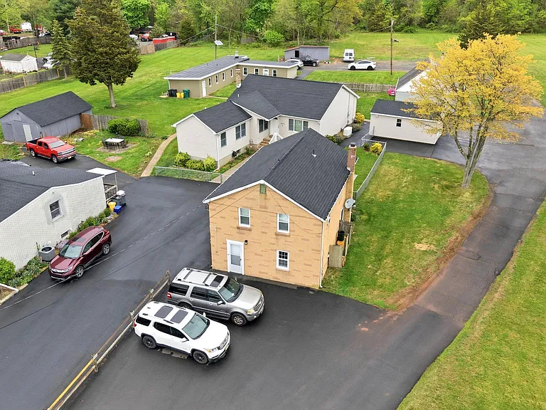3774 State Route 27 #1A — Photo 11