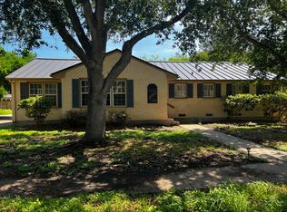 114 Rainbow Ln, Corpus Christi, TX 78411