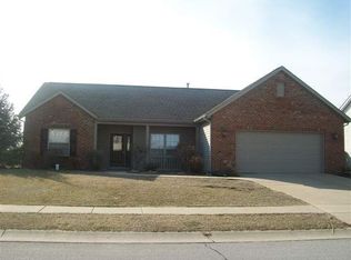 10 Kingfisher Cir, Lafayette, IN 47909