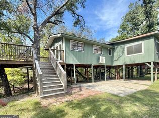 1427 & 1427C Magnolia Rd, Reidsville, GA 30453