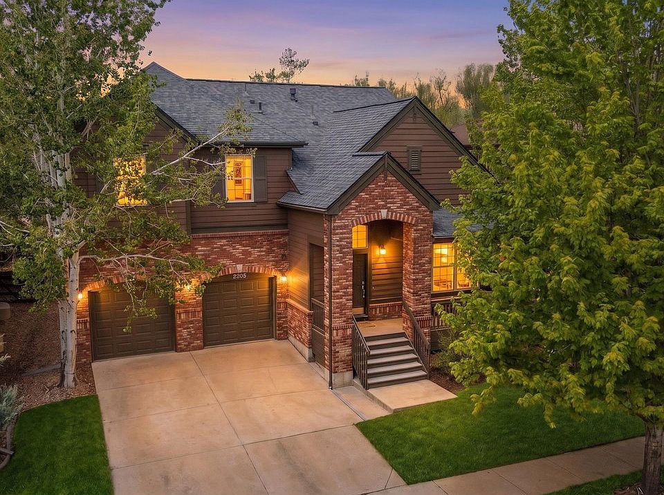 1st image of 2205 Creekside Dr
