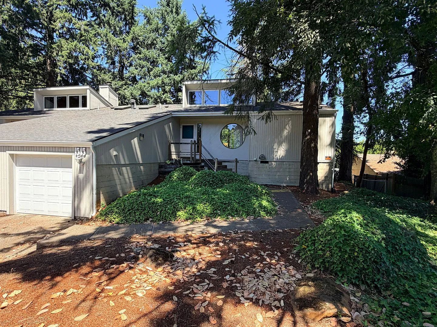 Half Off First Month's Rent! Two Bedroom Duplex in South Salem — Photo 2