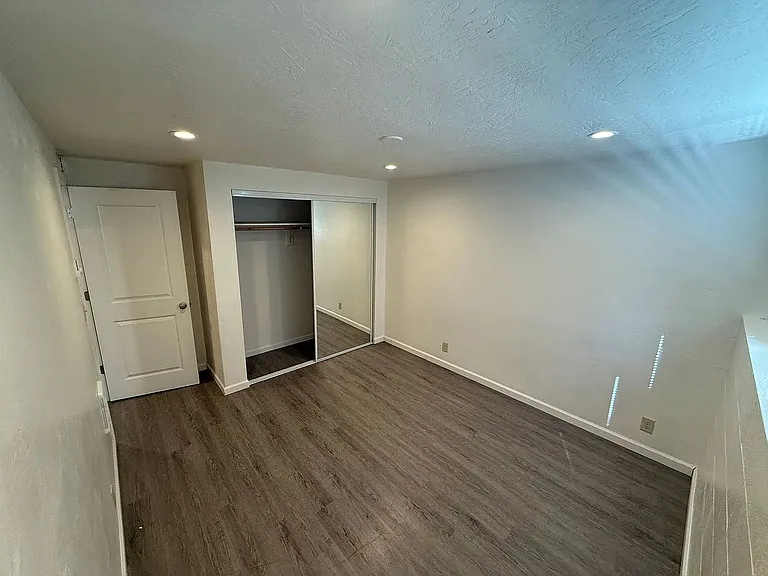 3008 Willamette St — Photo 8