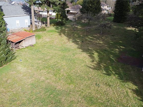 5th image of 6709 94th St E