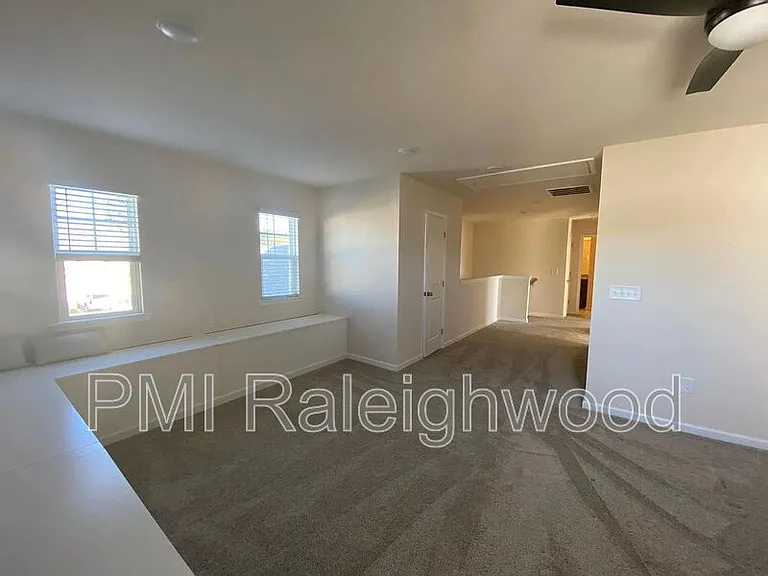 2124 Fox Chapel Pl — Photo 17